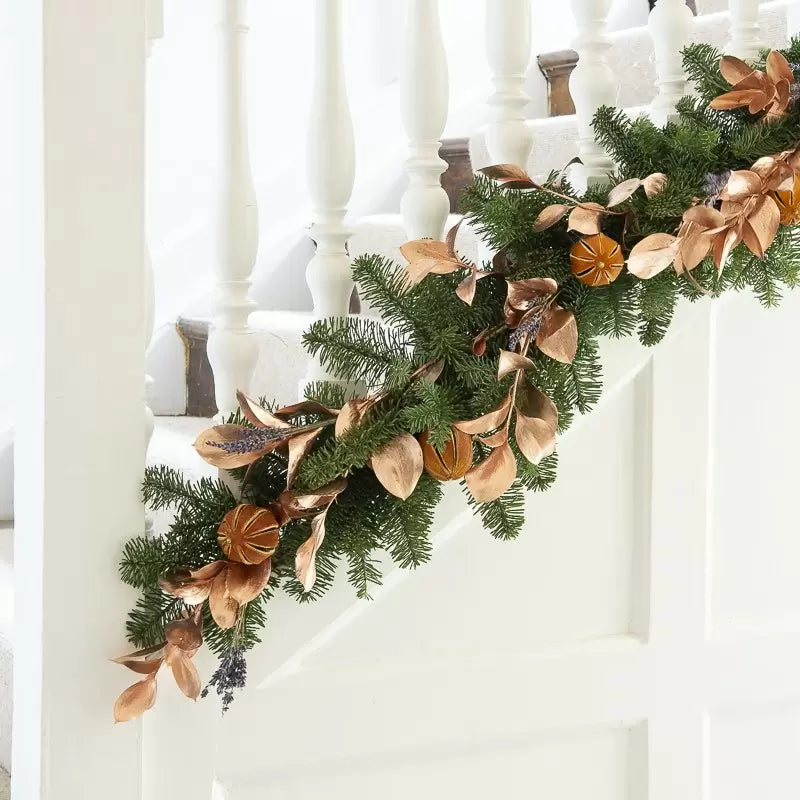 Alluring Amber Garland